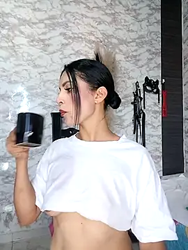 Snapshot of AlisSon__hot chatting on November 5, 2025, 9:18 pm AlisSon hot online show from November 5, 2025, 9:18 pm