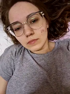 Snapshot of AlisaWyn chatting on February 21, 2026, 1:18 am AlisaWyn online show from February 21, 2026, 1:18 am