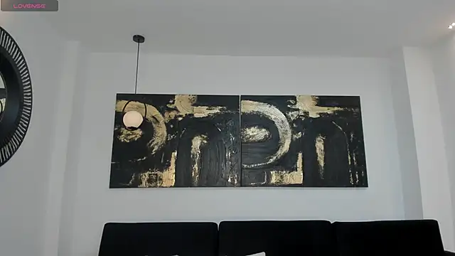 Snapshot of LeahNovac chatting on November 26, 2025, 11:21 am LeahNovac online show from November 26, 2025, 11:21 am