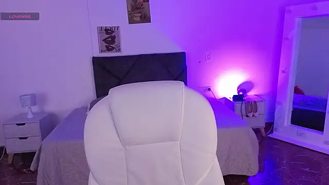 sari belle online show from February 25, 2026, 7:36 pm