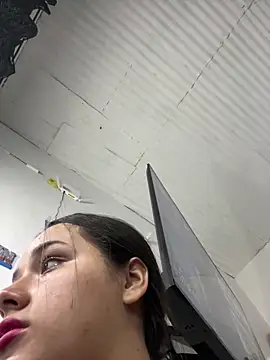 Luciaparker03 online show from February 17, 2026, 1:47 am