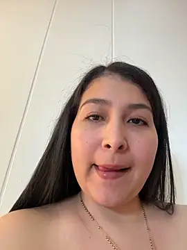 evelyn 1702 online show from March 13, 2026, 8:47 pm