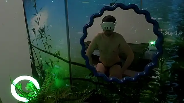 Snapshot of welcome-to-the-jungle chatting on February 18, 2026, 9:44 pm welcome-to-the-jungle online show from February 18, 2026, 9:44 pm