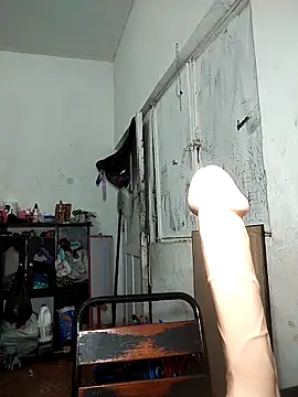 Snapshot of Georgina_Bigboobs chatting on October 25, 2025, 4:44 am Georgina Bigboobs online show from October 25, 2025, 4:44 am