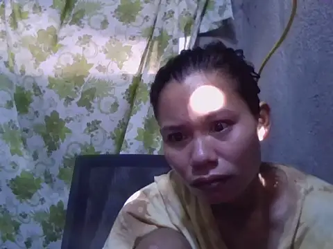 Sweeetgurll online show from November 1, 2025, 12:28 am