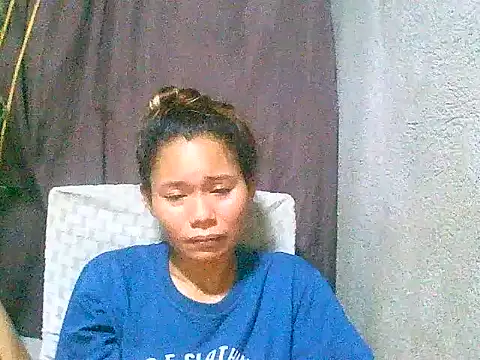 Sweeetgurll online show from May 20, 2026, 1:08 pm