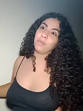 Snapshot of A_maddy chatting on November 21, 2025, 3:16 am A maddy online show from November 21, 2025, 3:16 am