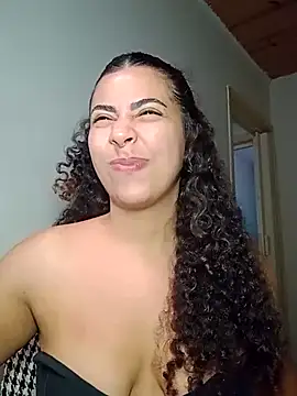 Snapshot of A_maddy chatting on December 18, 2025, 6:12 pm A maddy online show from December 18, 2025, 6:12 pm