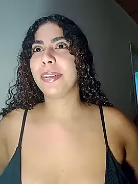 Snapshot of A_maddy chatting on February 5, 2026, 6:15 pm A maddy online show from February 5, 2026, 6:15 pm