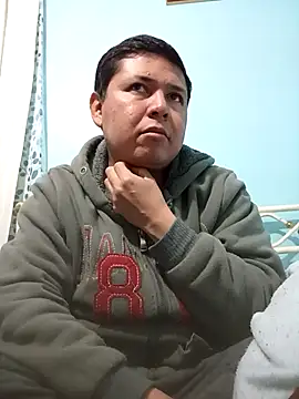 Snapshot of rgh11 chatting on December 2, 2025, 5:53 am rgh11 online show from December 2, 2025, 5:53 am