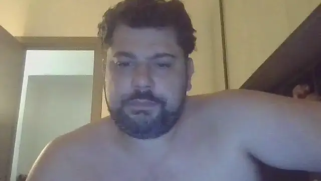 Snapshot of giuseppelovisi85 chatting on October 19, 2025, 8:22 pm giuseppelovisi85 online show from October 19, 2025, 8:22 pm