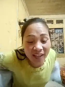 Snapshot of Milan6789 chatting on November 2, 2025, 12:15 am Milan6789 online show from November 2, 2025, 12:15 am