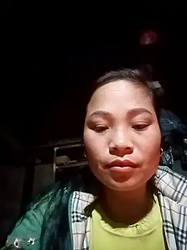 Snapshot of Milan6789 chatting on November 12, 2025, 10:13 pm Milan6789 online show from November 12, 2025, 10:13 pm