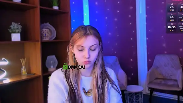 Snapshot of luna_tin chatting on November 22, 2025, 9:30 am luna tin online show from November 22, 2025, 9:30 am