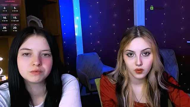 Snapshot of luna_tin chatting on December 15, 2025, 7:14 am luna tin online show from December 15, 2025, 7:14 am