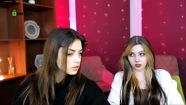 Snapshot of luna_tin chatting on December 3, 2025, 12:26 pm luna tin online show from December 3, 2025, 12:26 pm