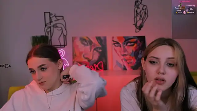 Snapshot of luna_tin chatting on November 7, 2025, 8:19 am luna tin online show from November 7, 2025, 8:19 am