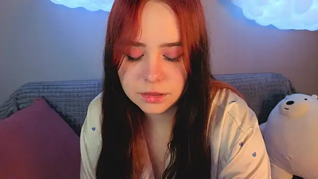 Alis Platt online show from May 23, 2026, 2:43 am