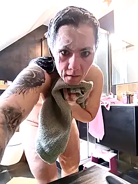 Blackariel online show from March 24, 2026, 7:19 am