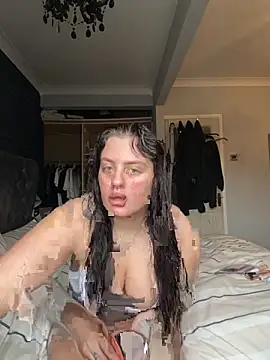 Snapshot of Victoriasteel chatting on November 9, 2025, 11:36 am Victoriasteel online show from November 9, 2025, 11:36 am