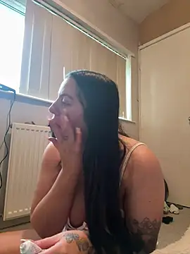 Snapshot of Victoriasteel chatting on February 19, 2026, 11:29 am Victoriasteel online show from February 19, 2026, 11:29 am