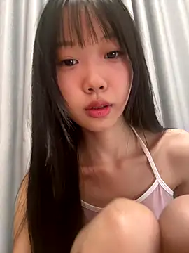 xinyu789 online show from October 2, 2025, 2:20 pm