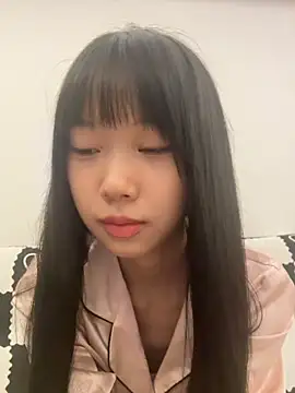 xinyu789 online show from October 9, 2025, 12:49 pm