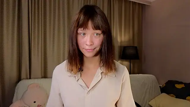 Snapshot of BritniBers chatting on September 14, 2025, 4:40 pm BritniBers online show from September 14, 2025, 4:40 pm