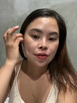 han-cute online show from September 23, 2025, 1:40 pm