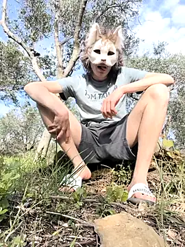 mcbrigete online show from April 15, 2026, 2:43 pm