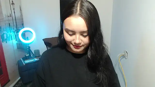 Snapshot of crazy_daniela chatting on September 19, 2025, 8:35 pm crazy daniela online show from September 19, 2025, 8:35 pm