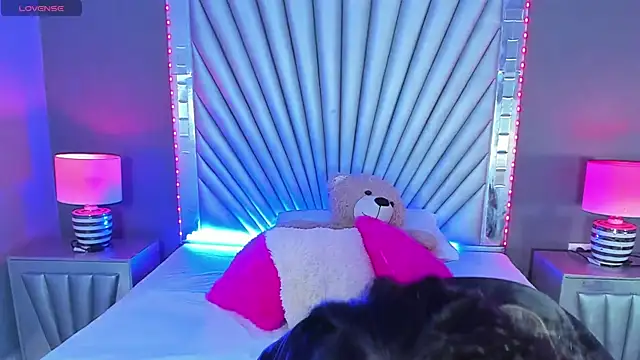 Snapshot of Gabby_Bale chatting on October 31, 2025, 12:13 pm Gabby Bale online show from October 31, 2025, 12:13 pm