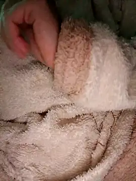 Snapshot of Ahalm chatting on December 3, 2025, 10:03 am Ahalm online show from December 3, 2025, 10:03 am