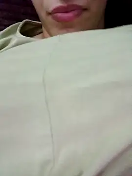 Snapshot of Ahalm chatting on October 24, 2025, 9:14 pm Ahalm online show from October 24, 2025, 9:14 pm