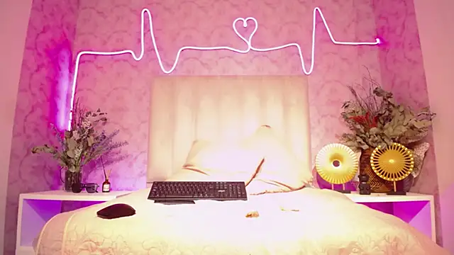 Paulina Sodi online show from September 11, 2025, 7:58 pm