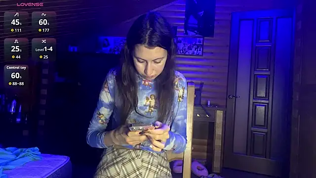 Snapshot of Shyselly chatting on November 21, 2025, 5:23 pm Shyselly online show from November 21, 2025, 5:23 pm