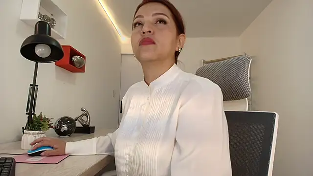 Skylar  Desire online show from September 24, 2025, 1:06 pm