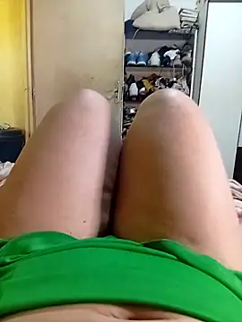 Ravena2290 online show from October 8, 2025, 3:02 pm