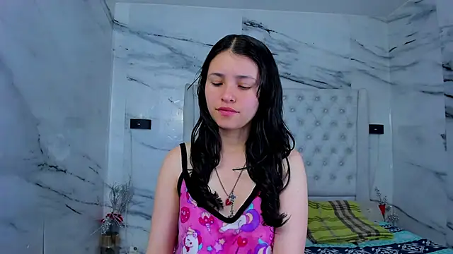 Snapshot of Ari_and_Storm chatting on November 14, 2025, 11:47 am Ari and Storm online show from November 14, 2025, 11:47 am