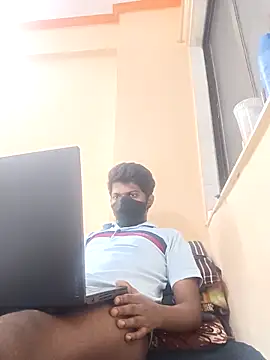 sexy boy 986 online show from December 17, 2025, 9:58 am