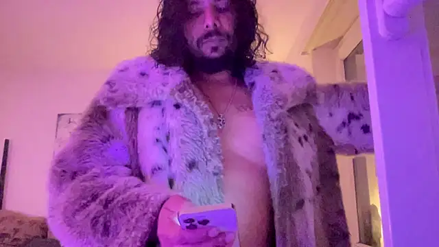 Snapshot of daddyvibes chatting on April 3, 2026, 11:22 pm daddyvibes online show from April 3, 2026, 11:22 pm