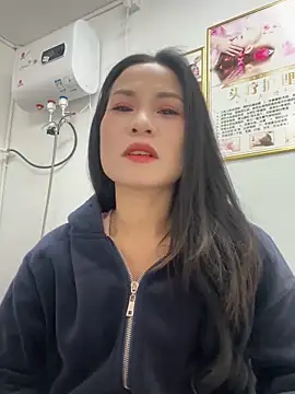 Snapshot of Baby-mmm chatting on November 27, 2025, 5:52 am Baby-mmm online show from November 27, 2025, 5:52 am