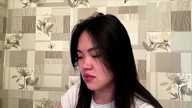 MIMIMary online show from October 11, 2025, 4:13 am