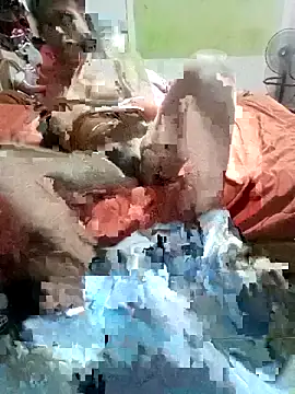 Snapshot of lalop221 chatting on October 12, 2025, 10:33 pm lalop221 online show from October 12, 2025, 10:33 pm