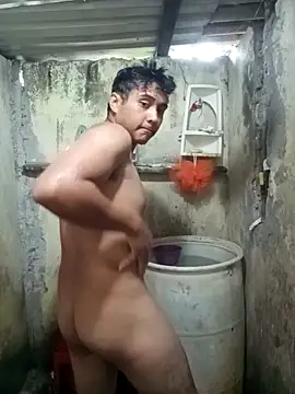 Snapshot of lalop221 chatting on October 4, 2025, 11:17 pm lalop221 online show from October 4, 2025, 11:17 pm