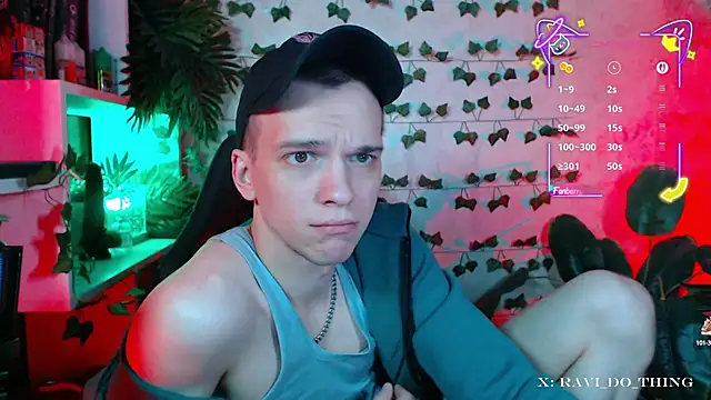 frozen boy online show from September 24, 2025, 4:57 pm