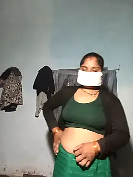 Snapshot of Sheema_tyagi chatting on December 3, 2025, 3:33 pm Sheema tyagi online show from December 3, 2025, 3:33 pm