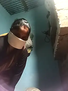 Snapshot of Sheema_tyagi chatting on November 24, 2025, 8:42 pm Sheema tyagi online show from November 24, 2025, 8:42 pm