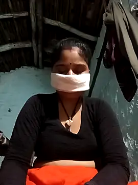 Snapshot of Sheema_tyagi chatting on November 4, 2025, 10:24 pm Sheema tyagi online show from November 4, 2025, 10:24 pm