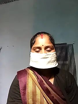 Snapshot of Sheema_tyagi chatting on November 26, 2025, 11:43 am Sheema tyagi online show from November 26, 2025, 11:43 am